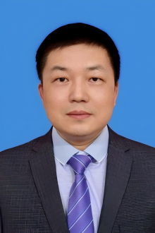 沈勇虎蓝底.png