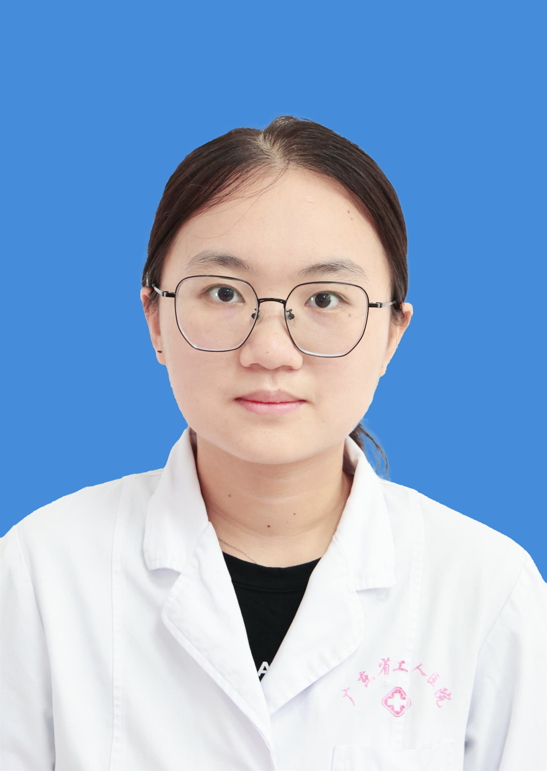 医学影像科-杨璇.jpg